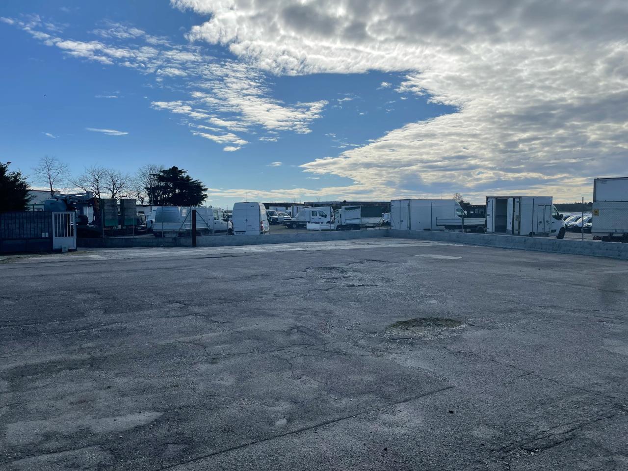 Local d'activité Saint-Priest 1000m² Vente local d'activité Saint-Priest Rhône OVACT2533020 2